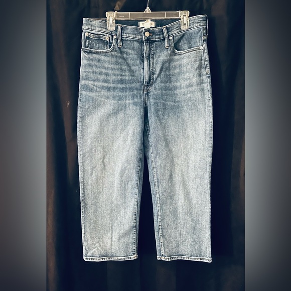 Madewell slim wide-leg crop jeans. Excellent used condition. - Picture 5 of 6